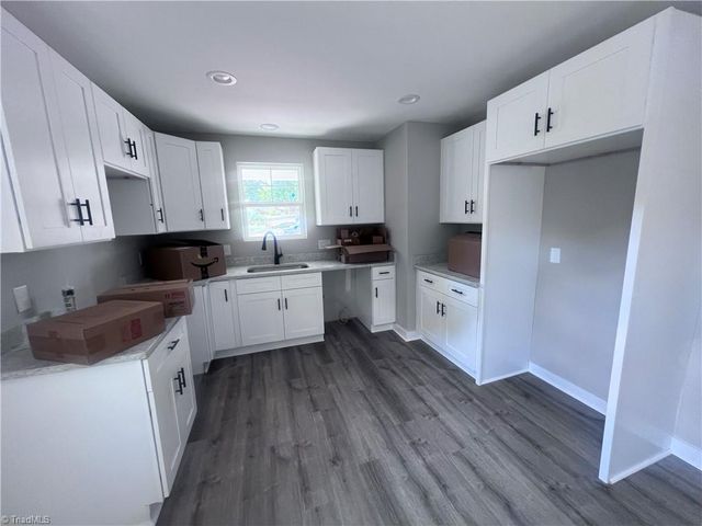 917 Redding Drive, High Point, NC 27260