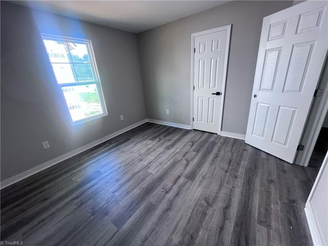 917 Redding Drive, High Point, NC 27260