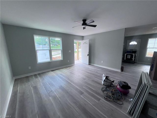 917 Redding Drive, High Point, NC 27260