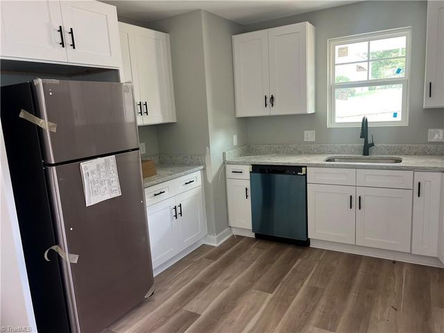 917 Redding Drive, High Point, NC 27260