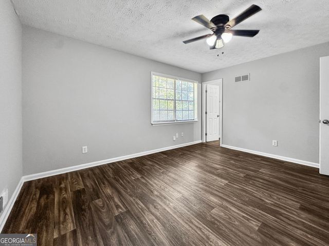 191 Aaron Court, Riverdale, GA 30274
