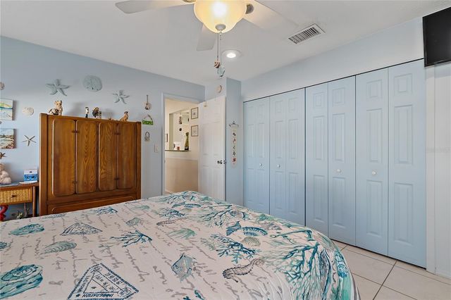 8297 100TH AVENUE, Seminole, FL 33777