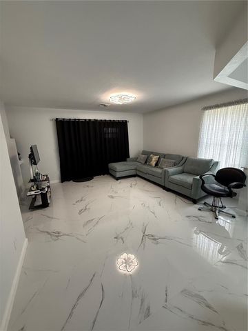 50 CORDONA DRIVE A, Kissimmee, FL 34758