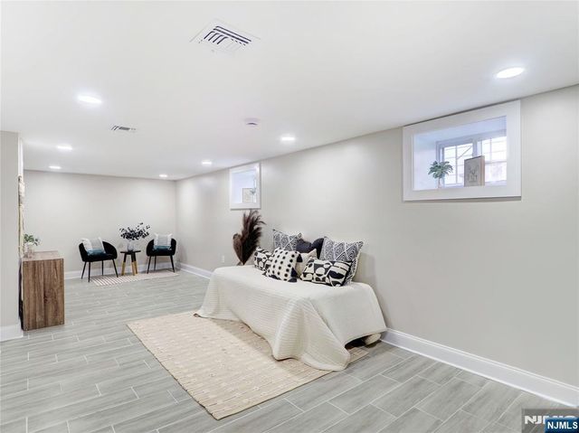 495 Clinton Street, East Orange, NJ 07018