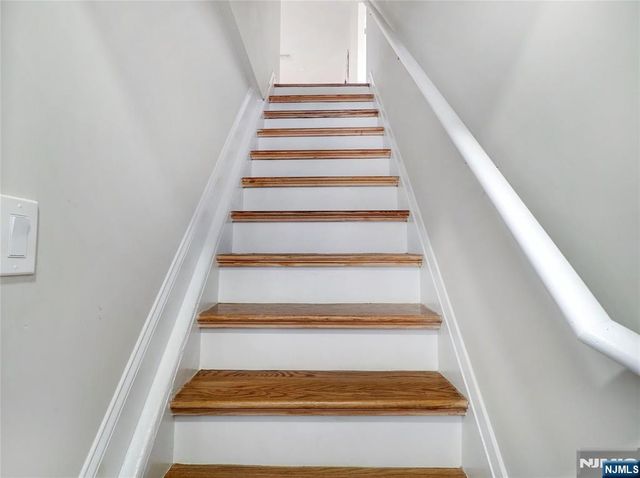 495 Clinton Street, East Orange, NJ 07018