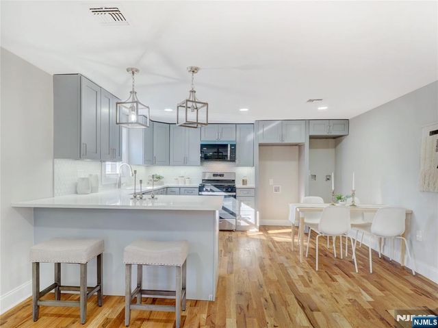 495 Clinton Street, East Orange, NJ 07018