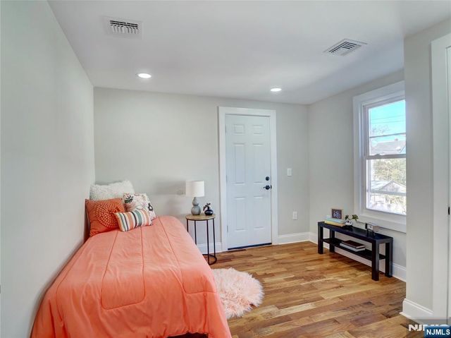 495 Clinton Street, East Orange, NJ 07018