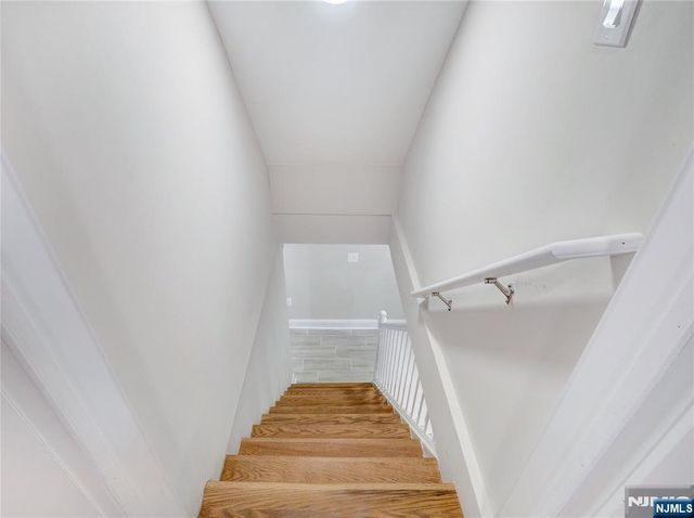 495 Clinton Street, East Orange, NJ 07018