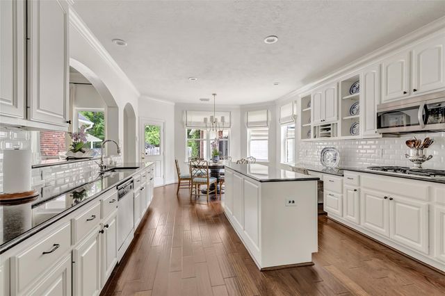 18014 Bayou Mead Trail, Humble, TX 77346