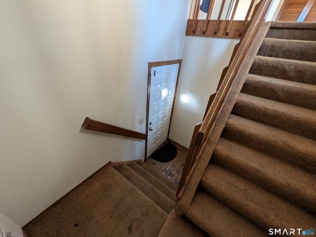 17 Little Oak Lane 17, Rocky Hill, CT 06067