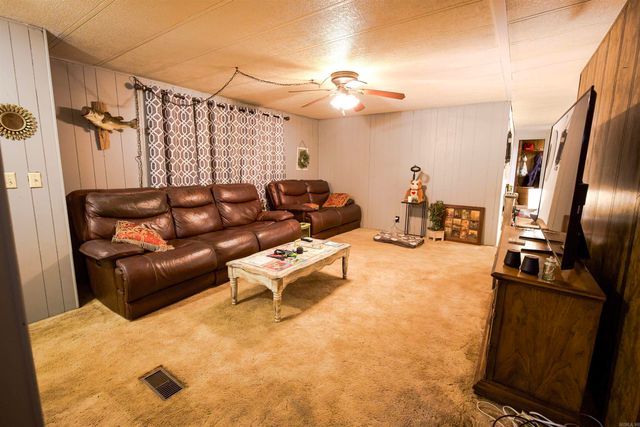 1798 Ouachita 67, Camden, AR 71701