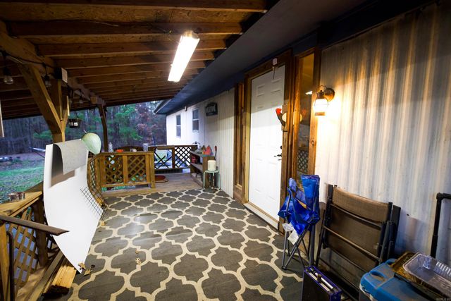 1798 Ouachita 67, Camden, AR 71701