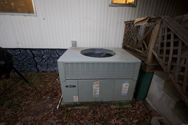 1798 Ouachita 67, Camden, AR 71701