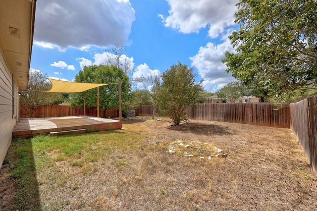 119 Aguilar DR, Hutto, TX 78634