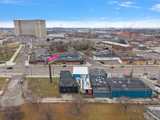 2426 Michigan Avenue, Detroit, MI 48216