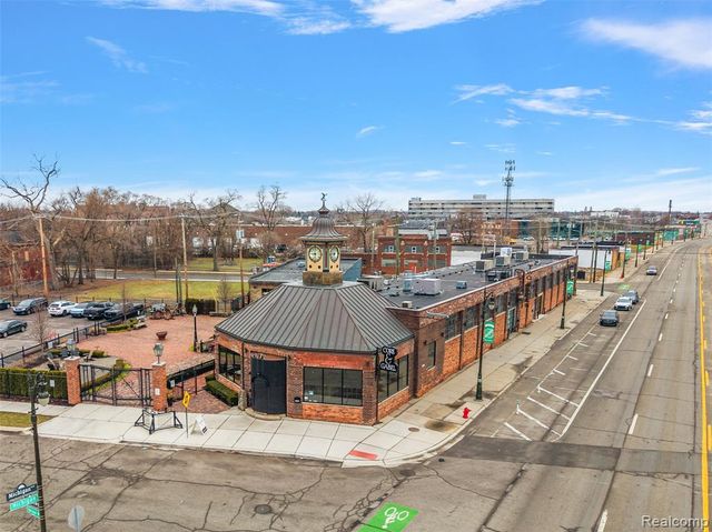 2426 Michigan Avenue, Detroit, MI 48216