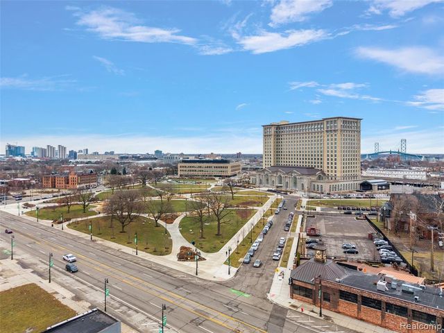 2426 Michigan Avenue, Detroit, MI 48216