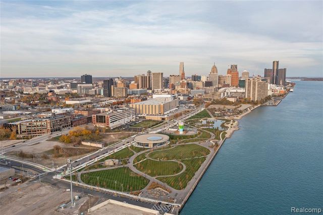 2426 Michigan Avenue, Detroit, MI 48216
