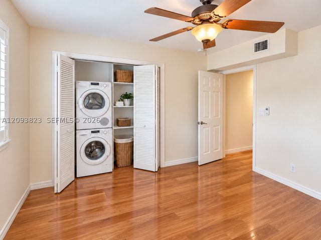 11 Garden St 101T, Tequesta, FL 33469