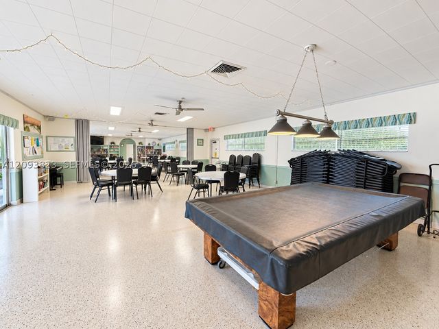 11 Garden St 101T, Tequesta, FL 33469