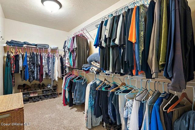 10209 E Snowy LN, Athol, ID 83801