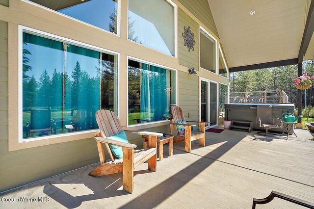 10209 E Snowy LN, Athol, ID 83801