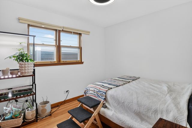 3138 N Richmond Street, Chicago, IL 60618