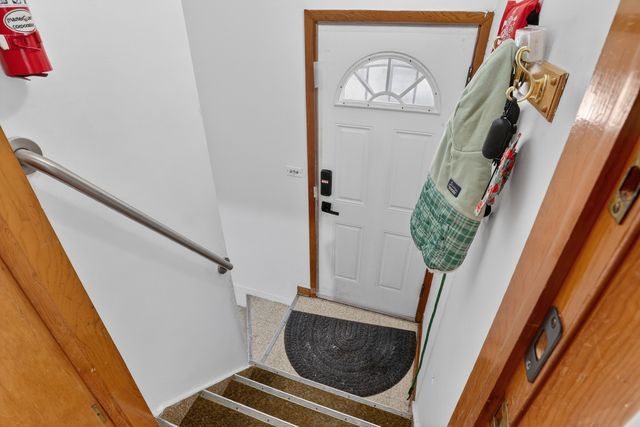 3138 N Richmond Street, Chicago, IL 60618