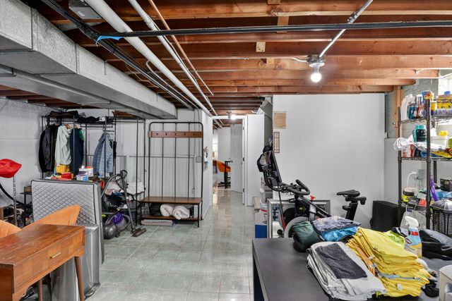 3138 N Richmond Street, Chicago, IL 60618