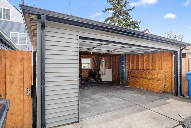 3138 N Richmond Street, Chicago, IL 60618