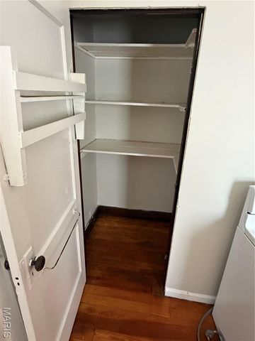 4624 Newport Avenue, St Louis, MO 63116