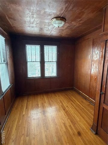 4624 Newport Avenue, St Louis, MO 63116