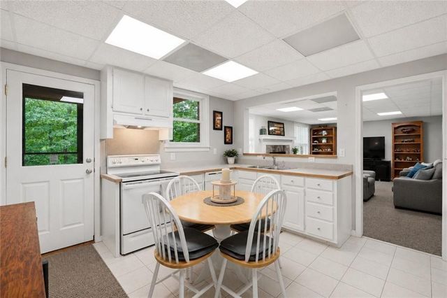 990 Bramlett Shoals Road, Lawrenceville, GA 30045