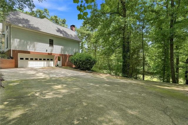 990 Bramlett Shoals Road, Lawrenceville, GA 30045