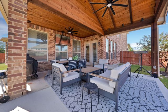 4702 Sunflower Drive, Mansfield, TX 76063