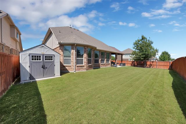4702 Sunflower Drive, Mansfield, TX 76063