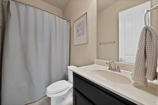 4702 Sunflower Drive, Mansfield, TX 76063