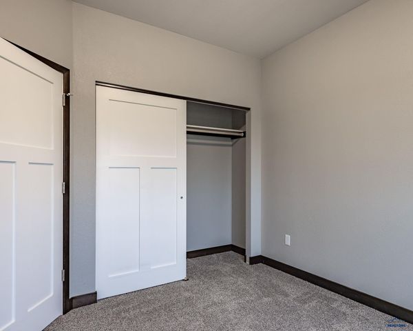 6799 ABELIA ST, Rapid City, SD 57703