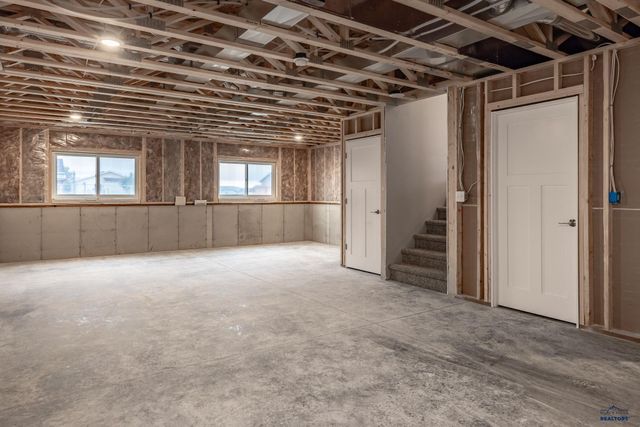 6799 ABELIA ST, Rapid City, SD 57703