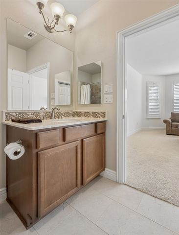 9905 Teakwood Avenue, Denton, TX 76207