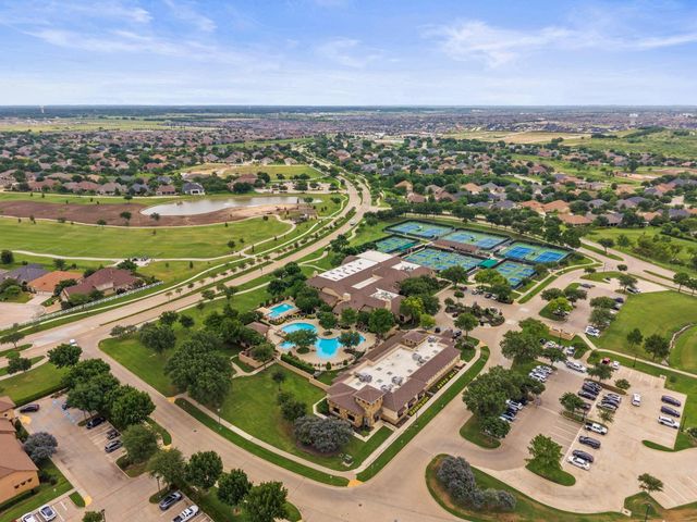 9905 Teakwood Avenue, Denton, TX 76207