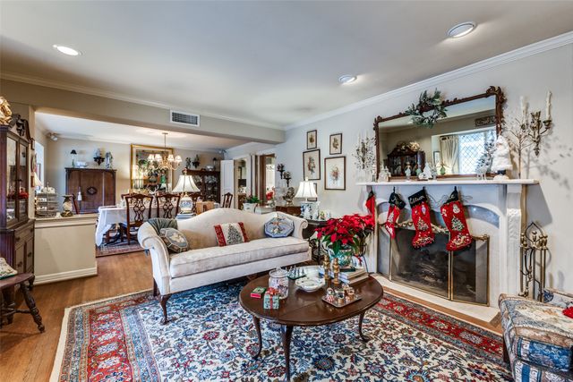 7007 Yamini Drive, Dallas, TX 75230