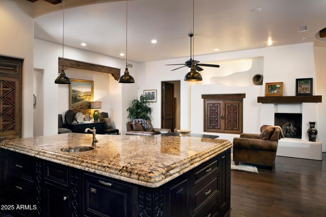 10040 E HAPPY VALLEY Road 784, Scottsdale, AZ 85255