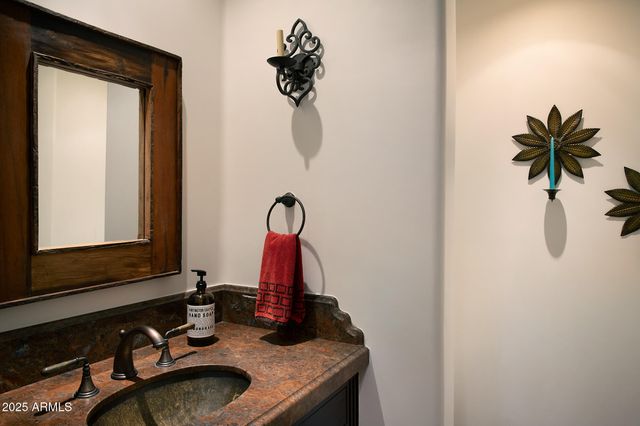 10040 E HAPPY VALLEY Road 784, Scottsdale, AZ 85255