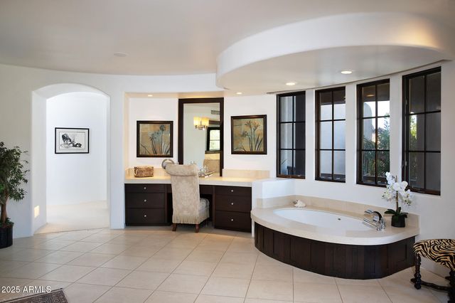 10040 E HAPPY VALLEY Road 784, Scottsdale, AZ 85255