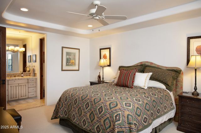 10040 E HAPPY VALLEY Road 784, Scottsdale, AZ 85255