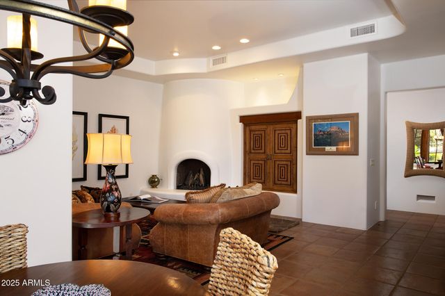 10040 E HAPPY VALLEY Road 784, Scottsdale, AZ 85255