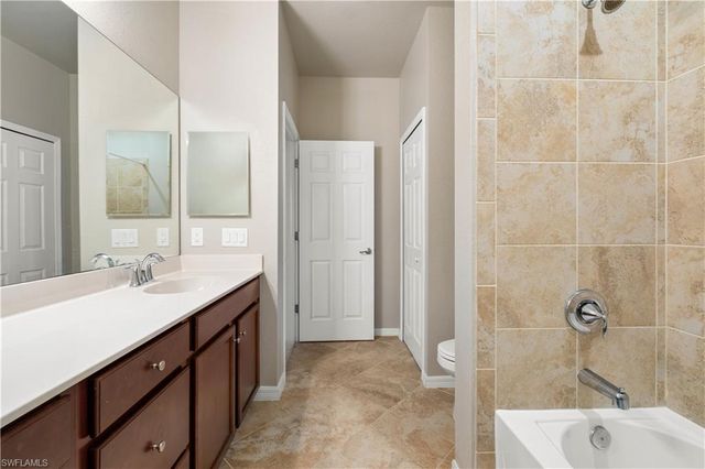 10198 Via Colomba CIR, Fort Myers, FL 33966