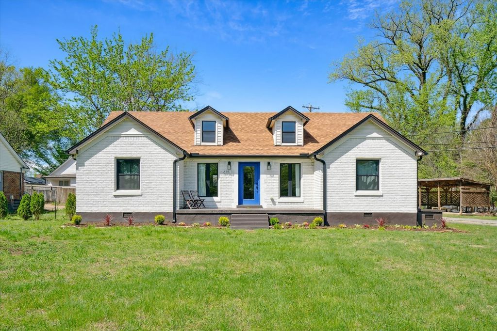 615 E Parkway, S, Memphis, TN 38104