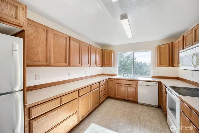 3727 E E Street, Tacoma, WA 98404